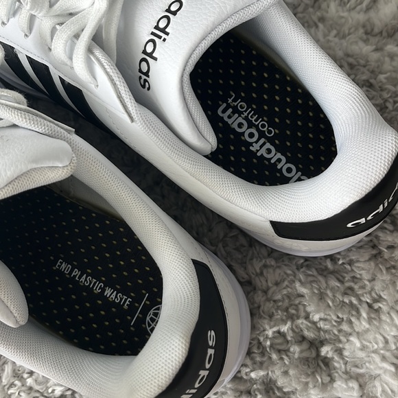 adidas White and Black Athletic Shoes - Picture 4 of 8